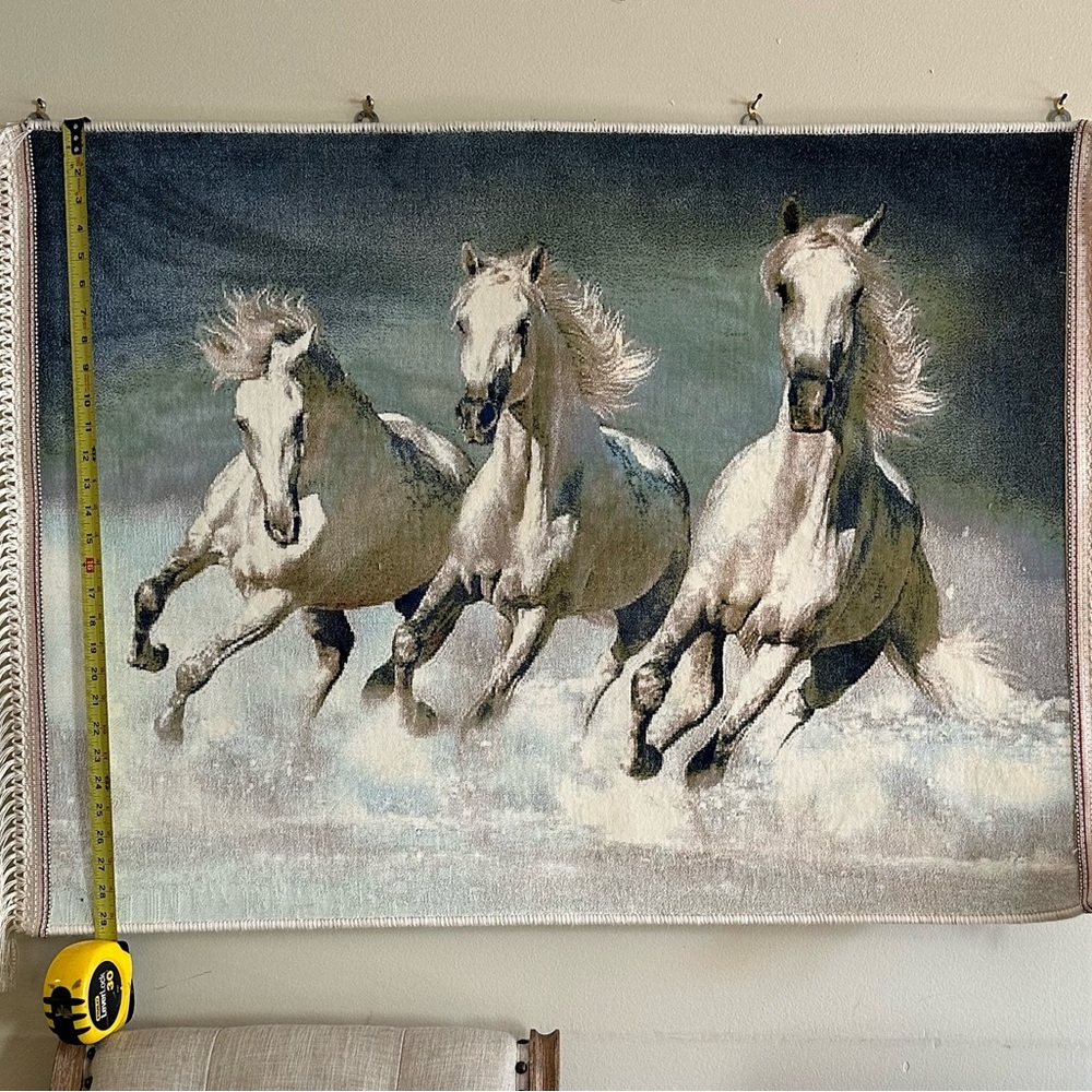 Handmade decorative run